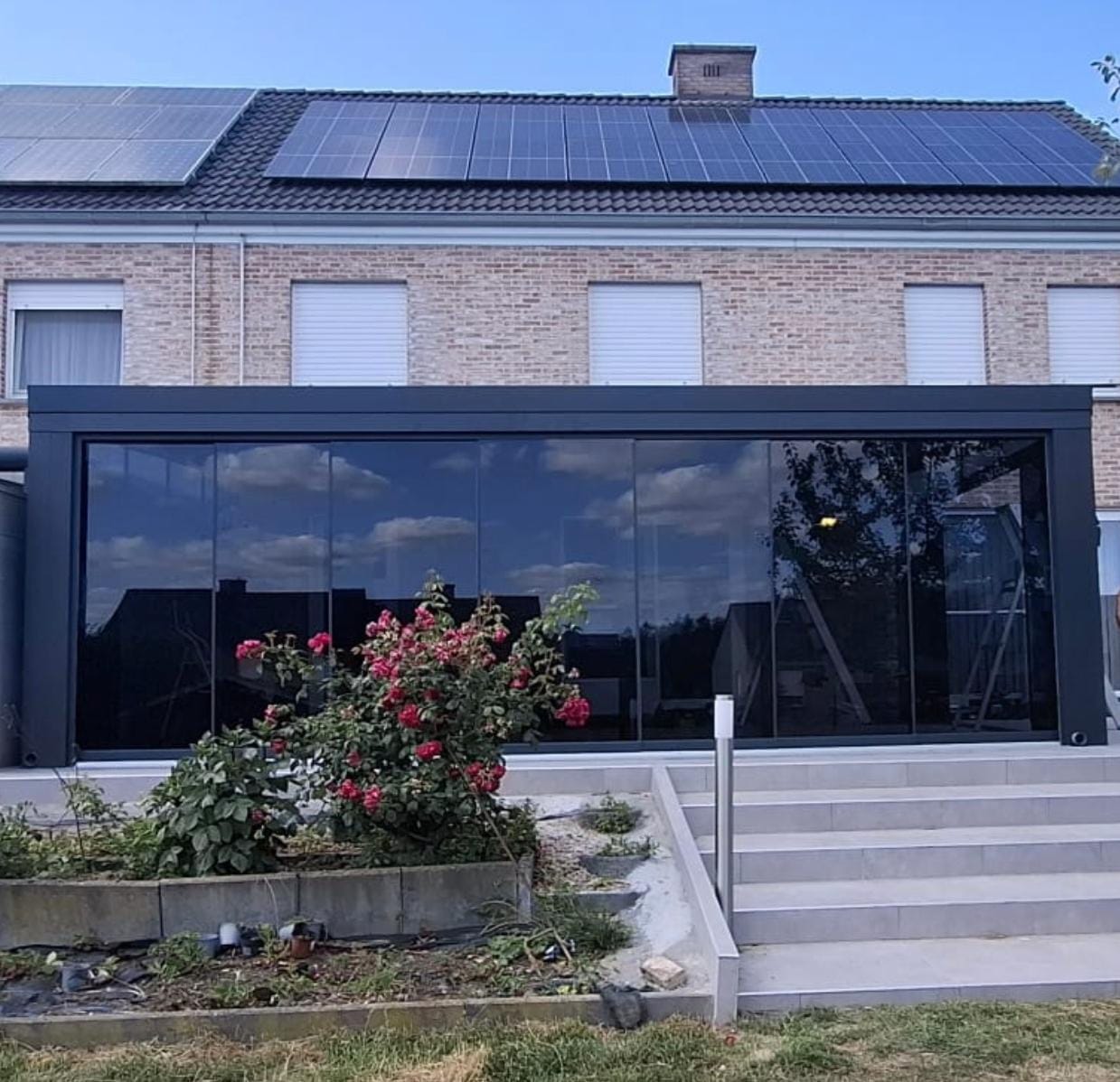 Veranda Cube